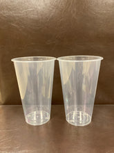 将图片加载到图库查看器，Plastic Bubble Tea Cup Clear (500ml/17oz) (500 cups).
