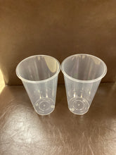 将图片加载到图库查看器，Plastic Bubble Tea Cup Clear (500ml/17oz) (500 cups).
